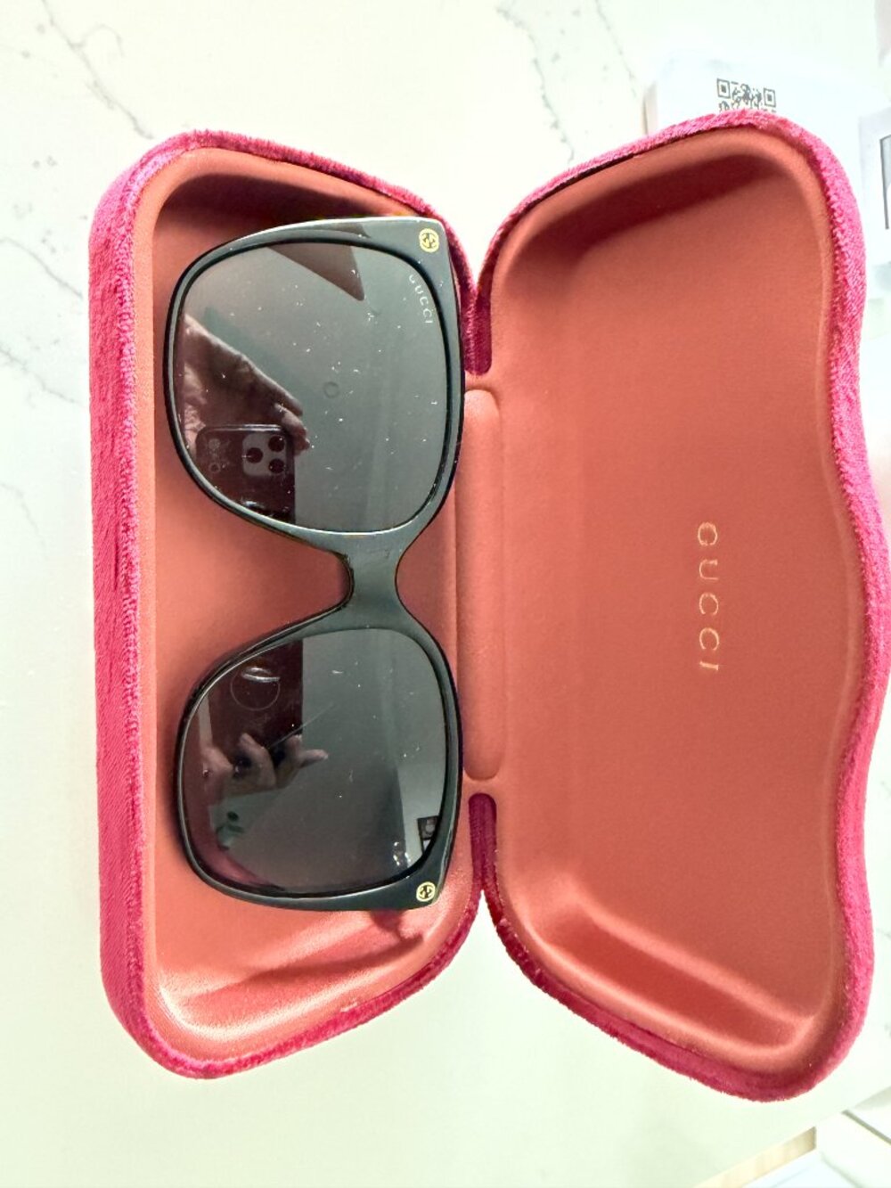 Gucci Black Oversized Square Sunglasses GG0022S 001 - Picture 6 of 10